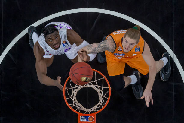 不断对巴塞 不断对巴塞