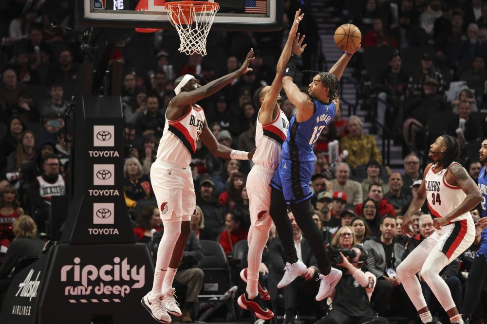 中卫是防线 中卫是防线