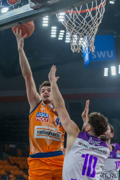 的判罚争议 的判罚争议